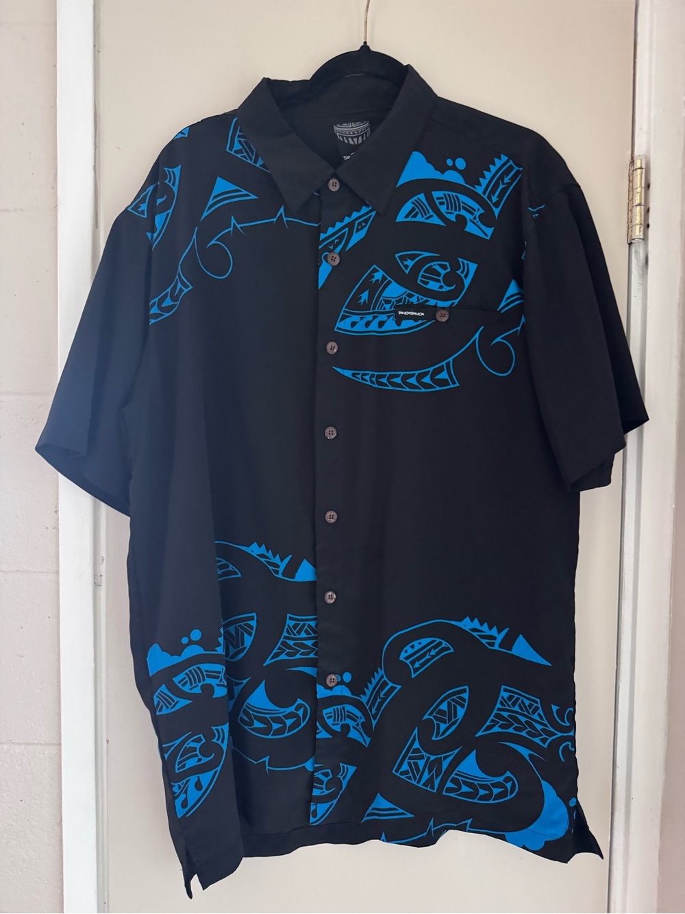 Tanoa Men's Black Short-Sleeve Shirt with Blue Polynesian Tribal Print